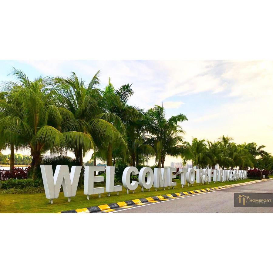 Hotel R&f Princess Cove By Homefort 3*
